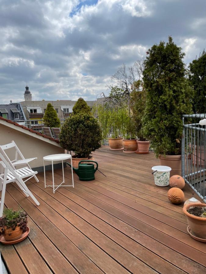 Apartment Exklusives In 1 A Lage *